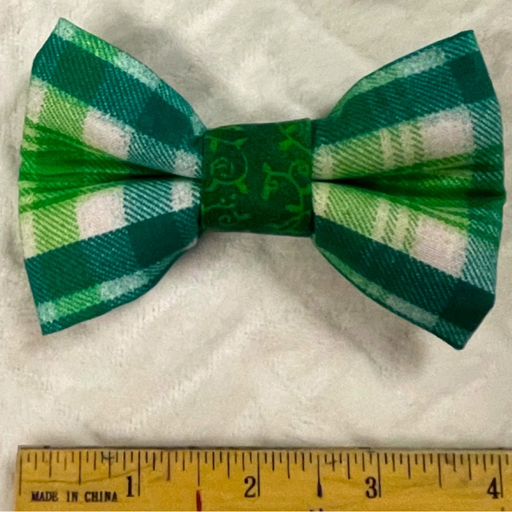 Pet Bowtie